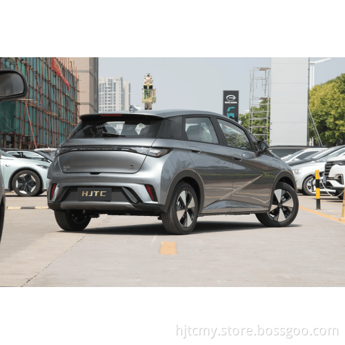 Groothandel in voorraad BYD elektrische auto 301 km EV -auto BYD Dolphin snel opladen 0,5H EV BYD elektrische auto volwassen elektrisch voertuig